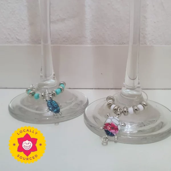 turtle charm on wine glasses